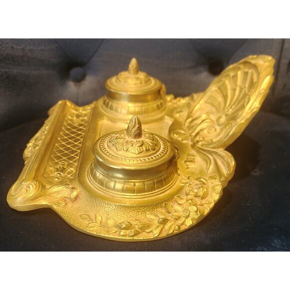 Ant Brass Double Inkwell Rococo Victorian Ornate Shell & Scroll Design Marked - Picture 5 of 9